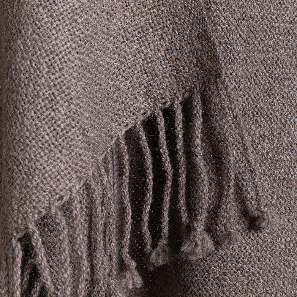 Ruana lisa de fibra de alpaca