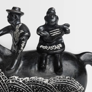 Huaso con china a caballo de cerámica de Quinchamalí: imagen 5